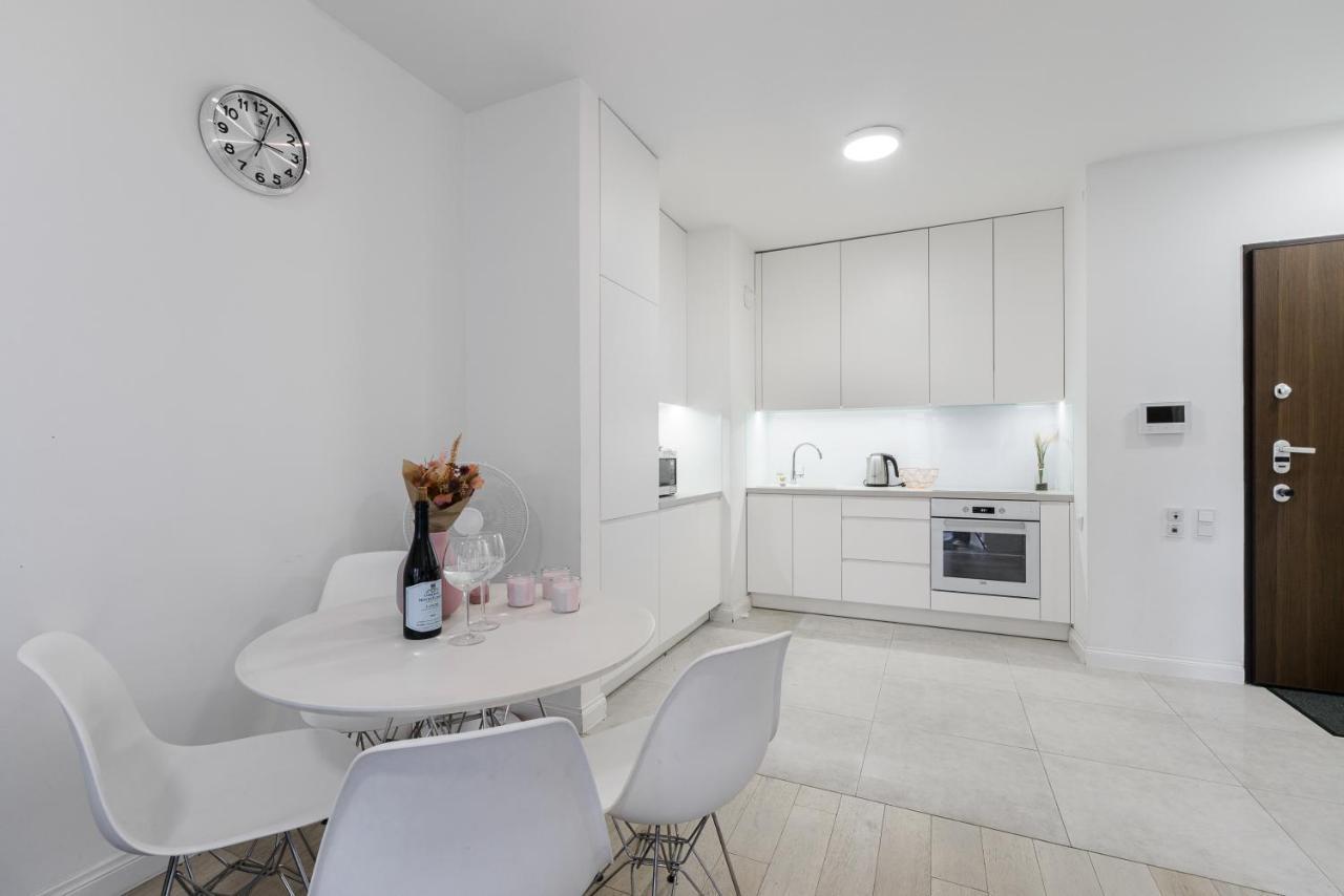 Luxury Apartment On Grzybowska Street Warszawa Eksteriør bilde
